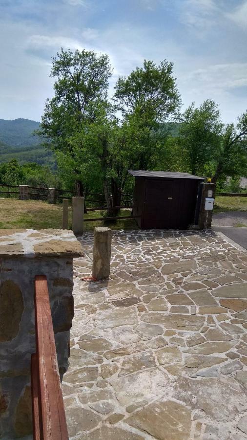 Apartmaji Suhorje Εξωτερικό φωτογραφία