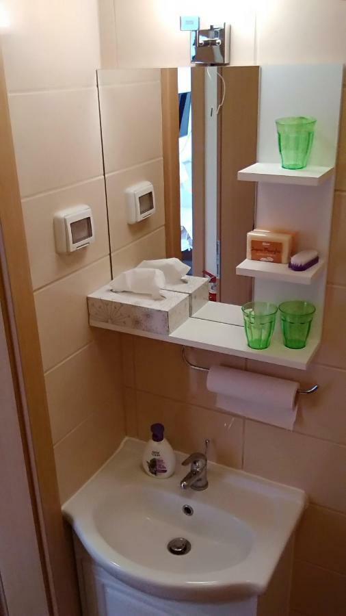 Apartmaji Suhorje Εξωτερικό φωτογραφία