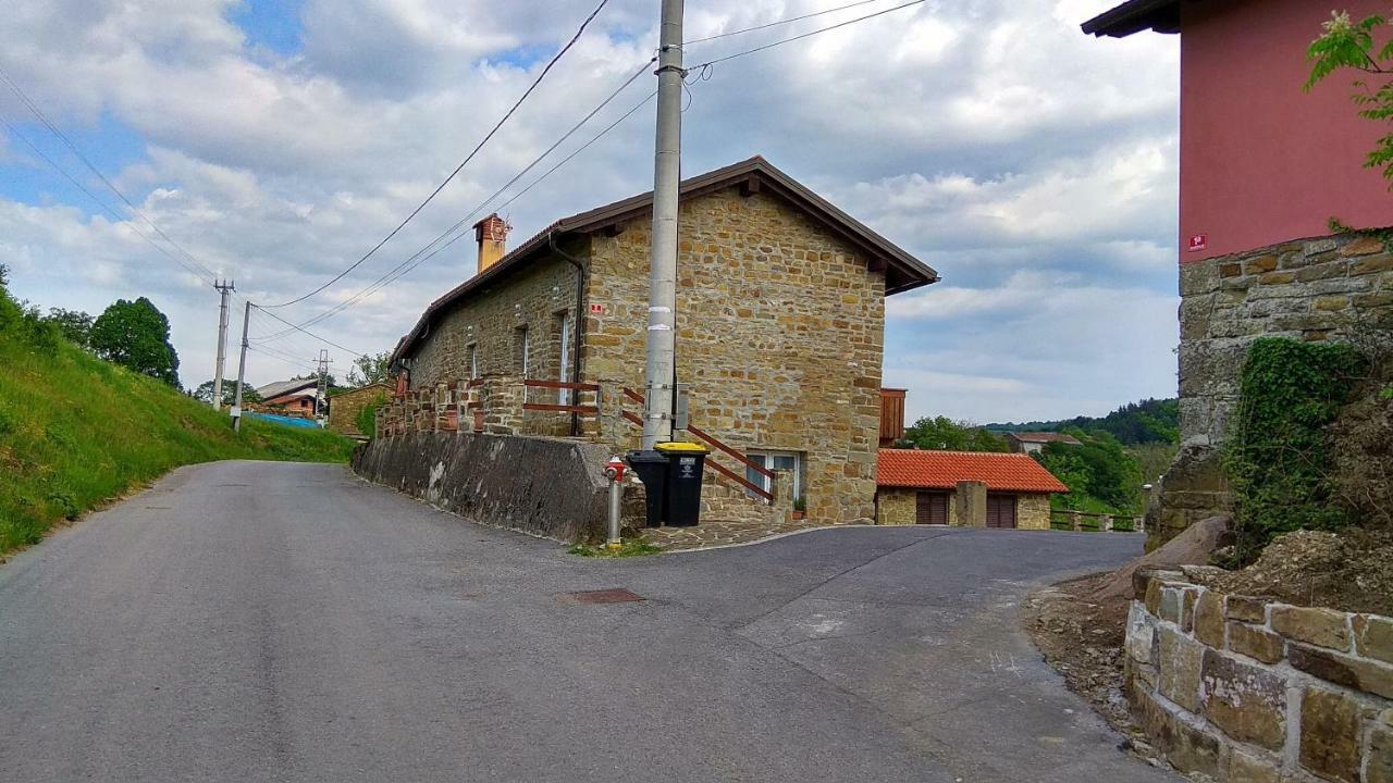 Apartmaji Suhorje Εξωτερικό φωτογραφία
