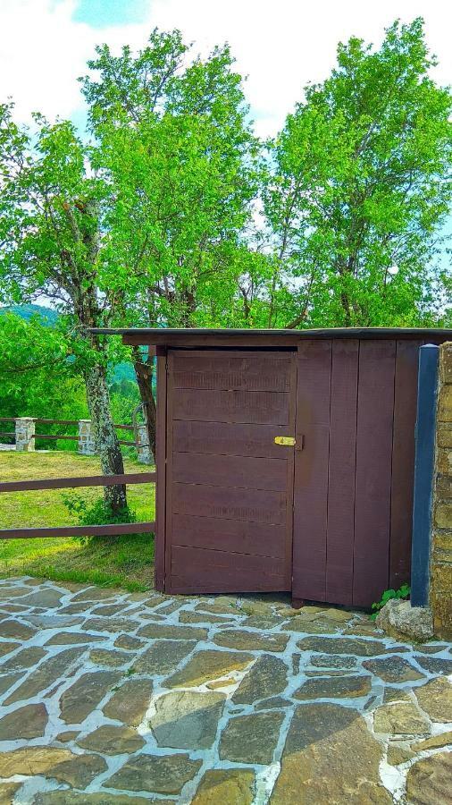 Apartmaji Suhorje Εξωτερικό φωτογραφία