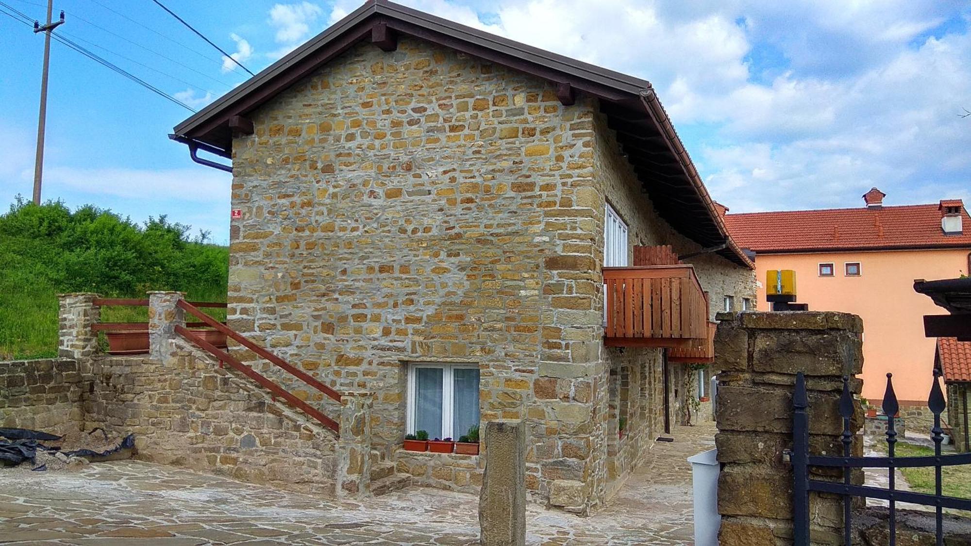 Apartmaji Suhorje Εξωτερικό φωτογραφία